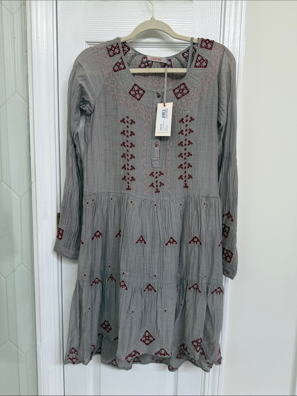 NEW WITH TAG
Johnny Was Grey Long-Sleeve Embroidered Tiered Dress